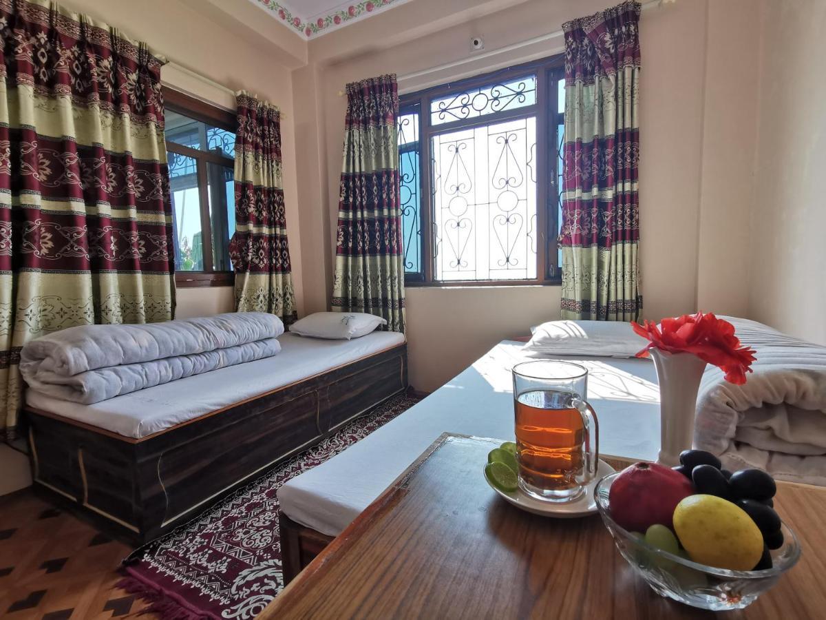 Natures Treat Homestay Tānsen 외부 사진